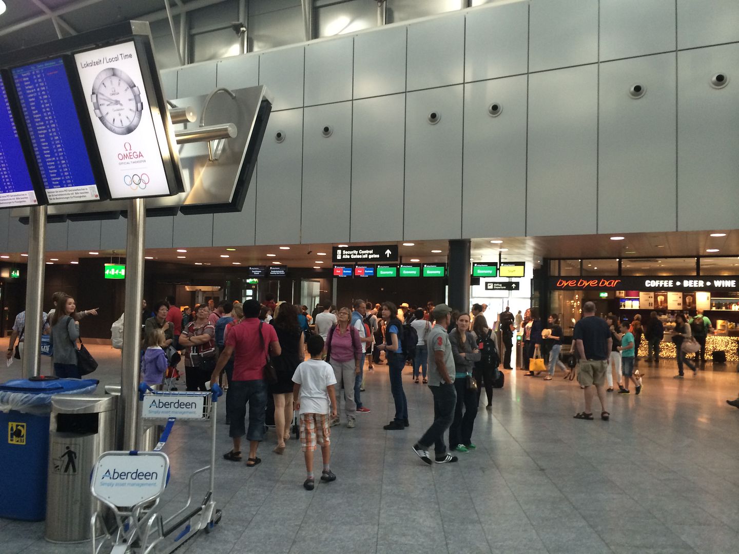 Review of Turkish Airlines flight from Zurich to Istanbul in Economy